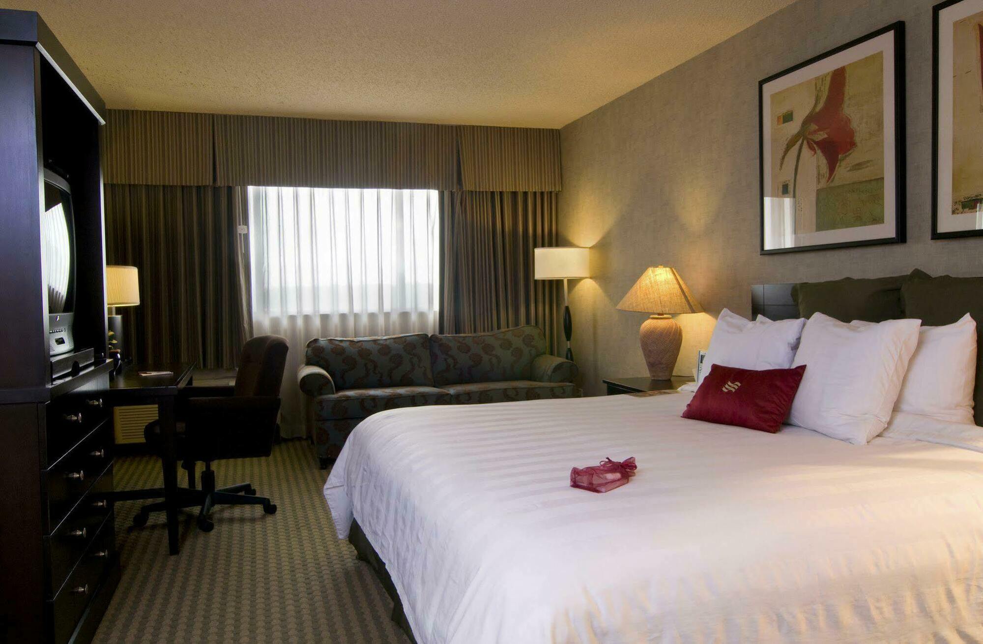 Hotel Crowne Plaza San Antonio Airport By Ihg Exterior foto